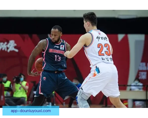 吉森46人大胜基希海姆111比89 确立强势优势再度展示冠军实力 吉森46人大胜基希海姆111比89 确立强势优势再度展示冠军实力