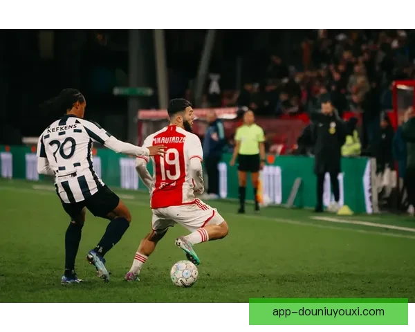 土耳古库弗里德伯格三球完胜阿德勒魏登豪森展现强劲攻防实力