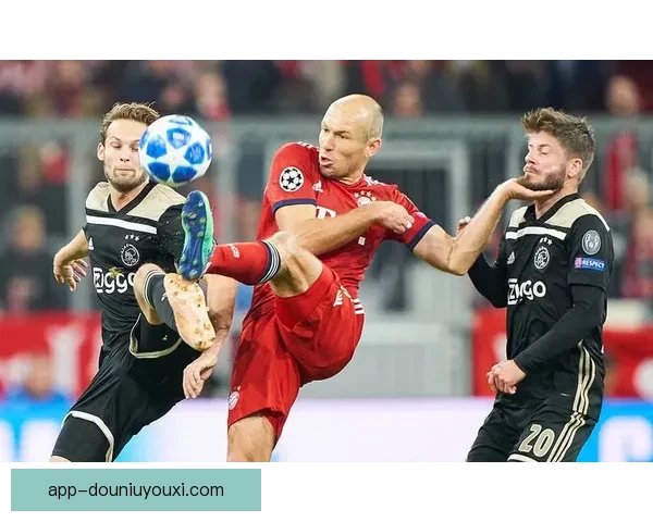 凯泽斯劳滕主场强势三球完胜杜塞尔多夫展现冠军潜力